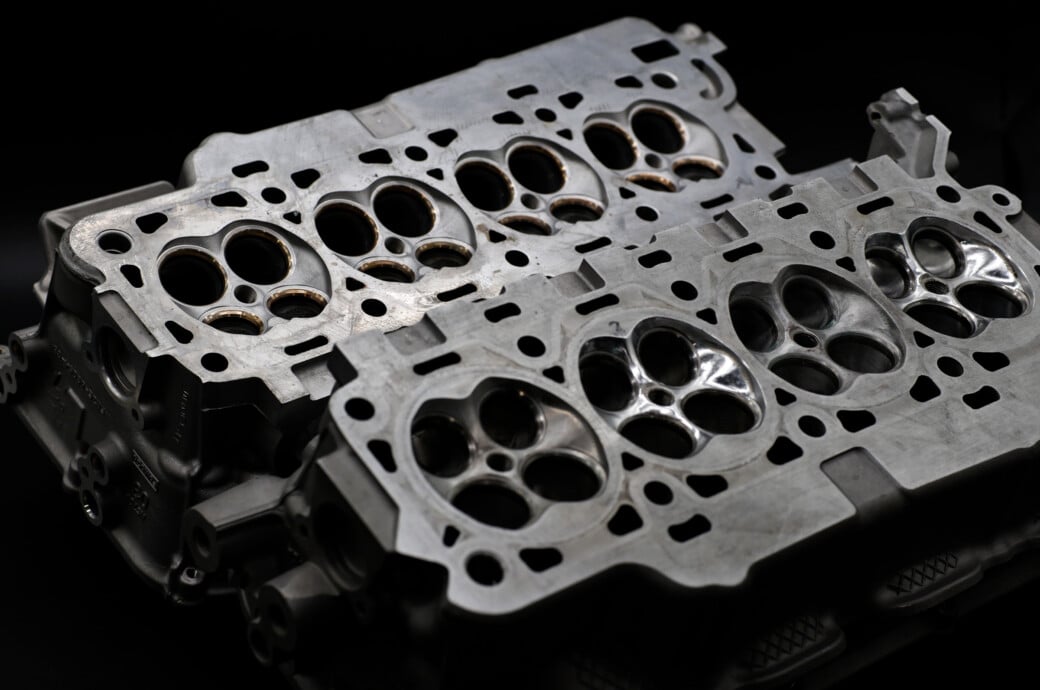 Coyote Myths: Boss 302 Versus Gen 2 Cylinder Heads Compared & Tested